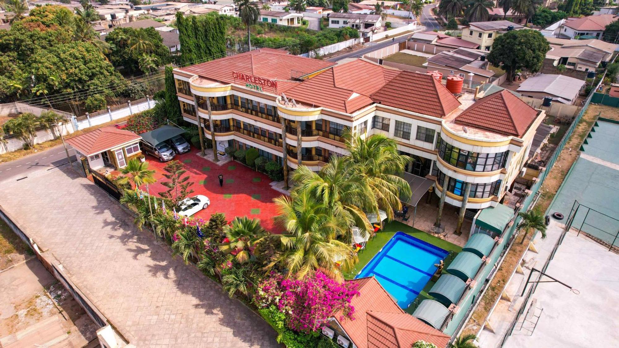 Charleston Hotel Accra Esterno foto